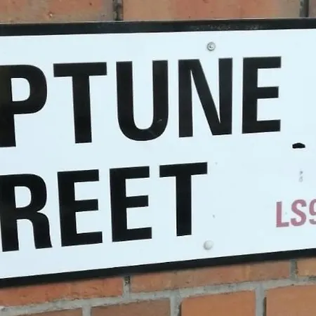 Neptune Apartment Leeds (West Yorkshire)